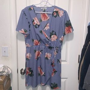 XL Summer floral Wrap Dress